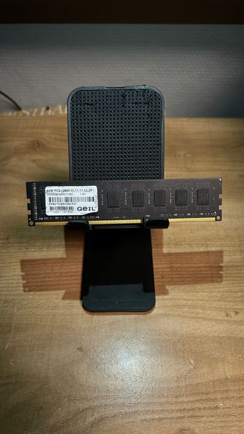 GeIL DRAGON 4 GB (1 x 4 GB) DDR3-1600 Black PC RAM