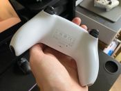 Get Sony Playstation 5 Dualsense White Controller / Pultelis 