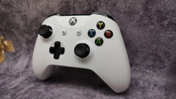 Xbox One X, Black, 1TB