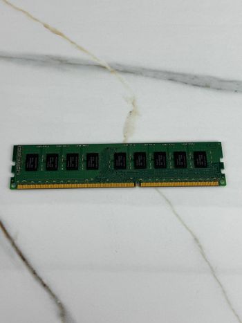 Kingston 4 GB (1 x 4 GB) DDR3-1333 Black / Green PC RAM for sale