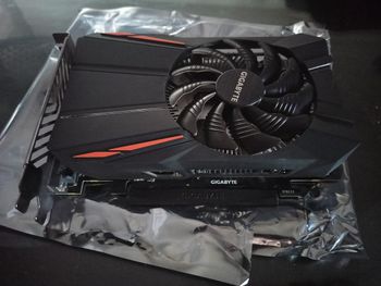 Gigabyte GeForce GTX 1050 Ti 4 GB 1366-1506 Mhz PCIe x16 GPU