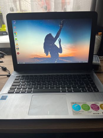 Asus X441S