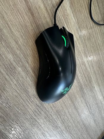 Razer Deathadder Essential USB žaidimų pelė