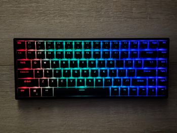 Royal Kludge RK84 klaviatura