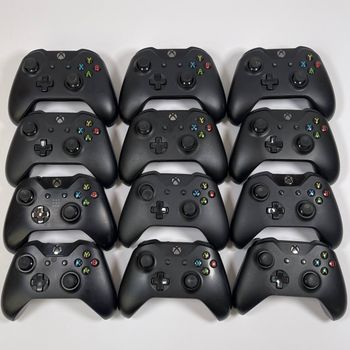 12x Microsoft Xbox Wireless Controllers for Xbox One/Series X/S/PC - FOR PARTS