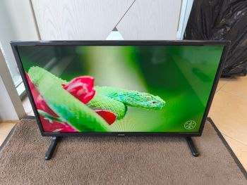 24" Naujas Philips Smart TV Netflix Youtube Amazon