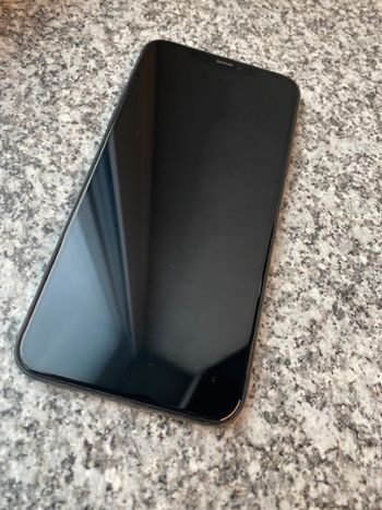 Iphone 11 pro max 64gb