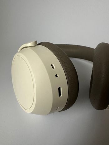 Sennheiser Momentum 4