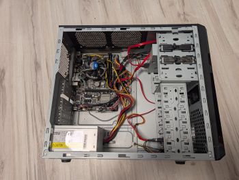 I3-4330 / 8gb ram / 256gb ssd Stacionarus kompiuteris