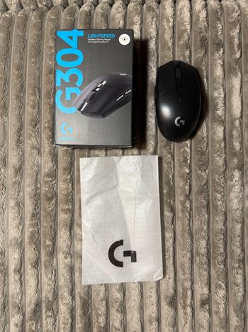 Logitech G304 Lightspeed 
