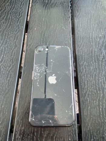 Apple iPhone SE 64GB Black (2020)