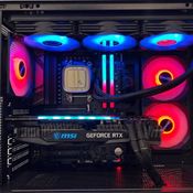 Redeem Galingas Juodas Kompiuteris su RTX 3080 Ti ir Ryzen 5 9600x