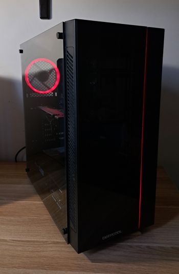 Žaidimų kompiuteris RX 580 8GB / 16GB RAM DDR4