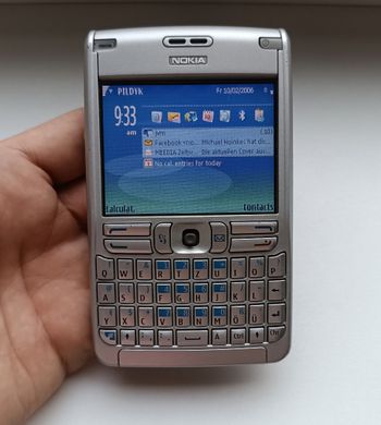 Nokia E61