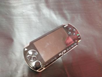 PSP 1004, Black, ekrano defektas