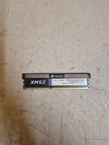 CORSAIR" 716974 120704288 CMX8GX3M1A1333C9 1333MHz 8GB (1X8GB) 9-9-9-24 1.50V ver2.20 MADE IN TAIWAN HE 1000