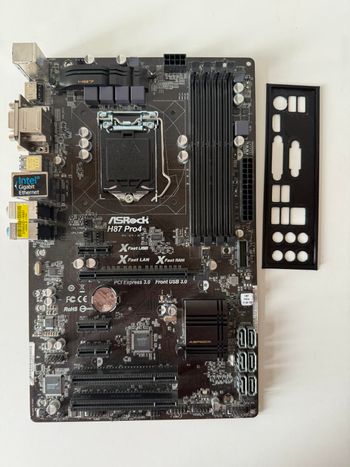ASRock H87 Pro4 Intel H87 ATX DDR3 LGA1150 1 x PCI-E x16 Slots Motherboard