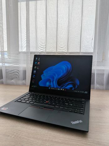 Lenovo Thinkpad T14 Ryzen 7 Pro 
