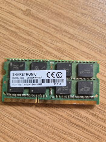 sharetronic 8gb ddr3l 1600 sodimm laptop atmintis