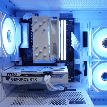 Ryzen 5 8400F B650M 32GB DDR5 1TB NVMe SSD RTX 5060 8GB