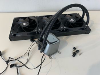Deepcool CAPTAIN 360 600-2200 RPM Water Cooled CPU Cooler
