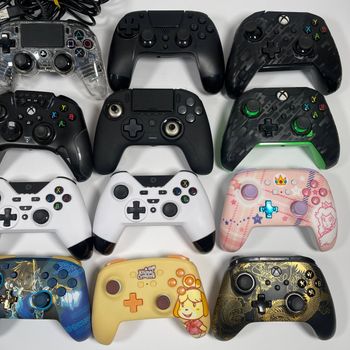 20x PowerA, NACON, Gioteck, 8BitDo, Turtle Beach Controllers FOR PARTS OR REPAIR for sale