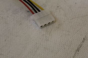 Buy 15 Pin SATA Power Extension Cable / SATA laido extenderis / Iš Molex jungties į SATA