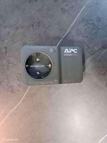 Apc Home/office Surgearrest Outlet 230v (Juodas) 