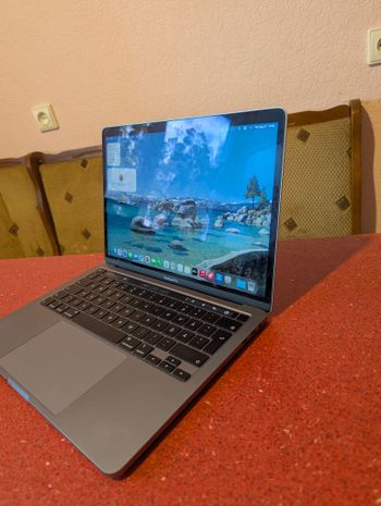 MacBook Pro 13" 2020 su touchbar