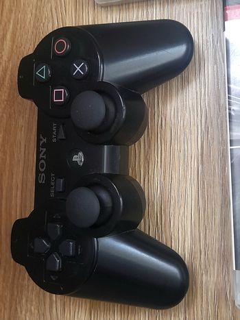 Atrišta PS3 +40 žaidimu