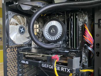 Kompiuteris RTX 4060 8GB, I5-12600KF 3.7GHz, 32GB RAM