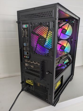 Get Ryzen 5 2600 / 16GB / 512GB / GTX1080TI 11GB