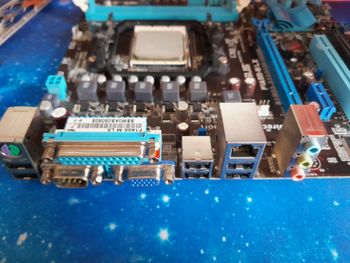 Asus F1A55-M LX PLUS AMD A55 Micro ATX DDR3 FM1 2 x PCI-E x16 Slots Motherboard