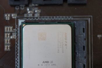 Asus M5A97 R2.0 AMD 970 ATX DDR3 AM3+ 2 x PCI-E x16 Slots Motherboard for sale