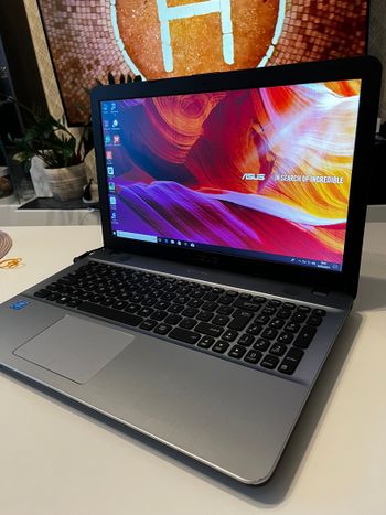 Asus X541S