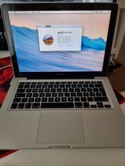 Apple macbook pro 2010. 