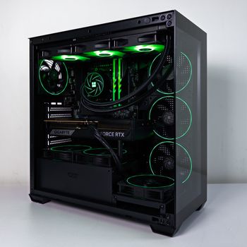 Žaidimų-darbo PC Ryzen 7 9800X3D B850 WiFi 32GB DDR5 1TB RTX 5070 Ti 16GB DDR7