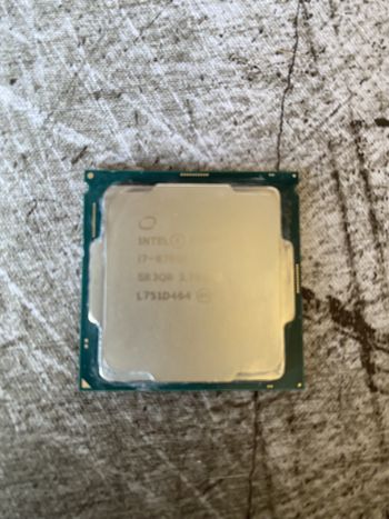 Buy Intel Core i7-8700K 3.7-4.7 GHz LGA1151 6-Core CPU