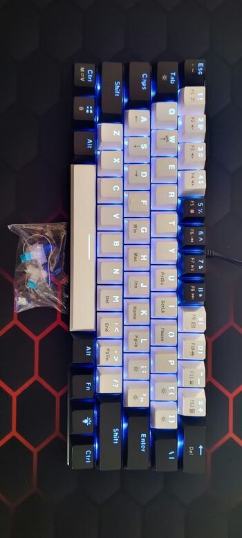 Klaviatura White and black keyboard RGB