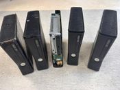 Xbox 360 S Slim 6vnt konsolės su defektais