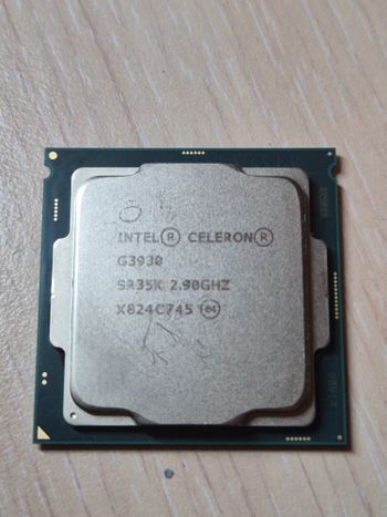 Intel Celeron G3930 2.9 GHz LGA1151 Dual-Core CPU
