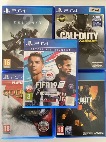 PS4 žaidimu 