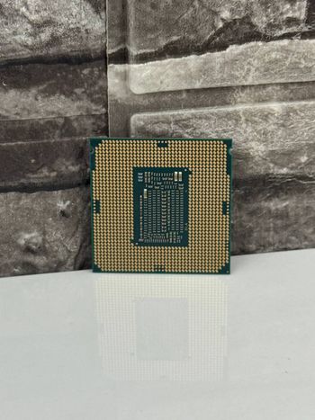 Intel Core i9-9900 3.1-5.0 GHz LGA1151 8-Core OEM/Tray CPU