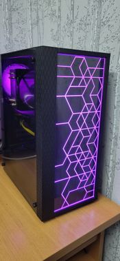 Galingas/išvaizdus žaidimų kompiuteris 