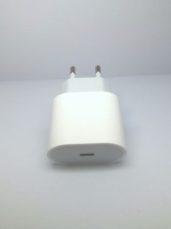 Greito įkrovimo USB-C 20W Pakrovejas