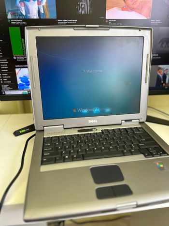 Dell Latitude D505 (PP10L) - Pentium M 1.6GHz/1GB RAM/70GB HDD