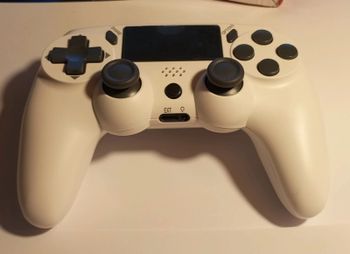 Naujas Playstation 4 pultelis V2 pultas belaidis PS4 valdiklis controller joystick wireless Bluetooth