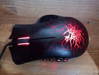 Razer Naga Molten special edition