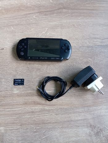 Psp street atrištas 