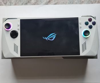 Asus Rog Ally Z1 Extreme 